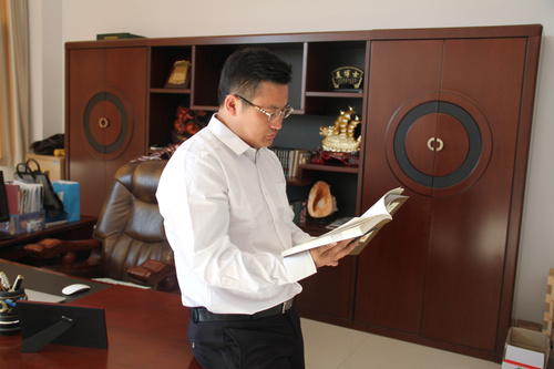 乾港集團 乾港集團